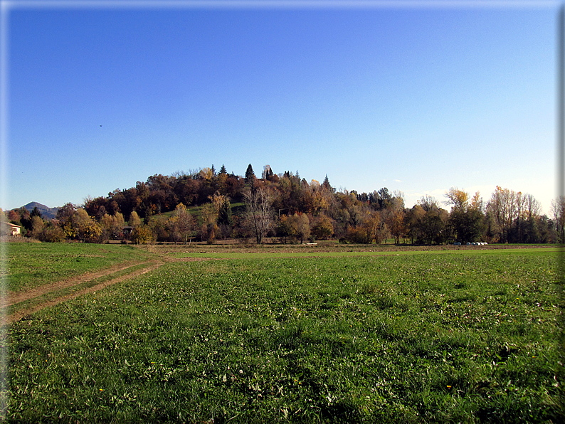 foto Paesaggi Autunnali tra le colline Fontesi